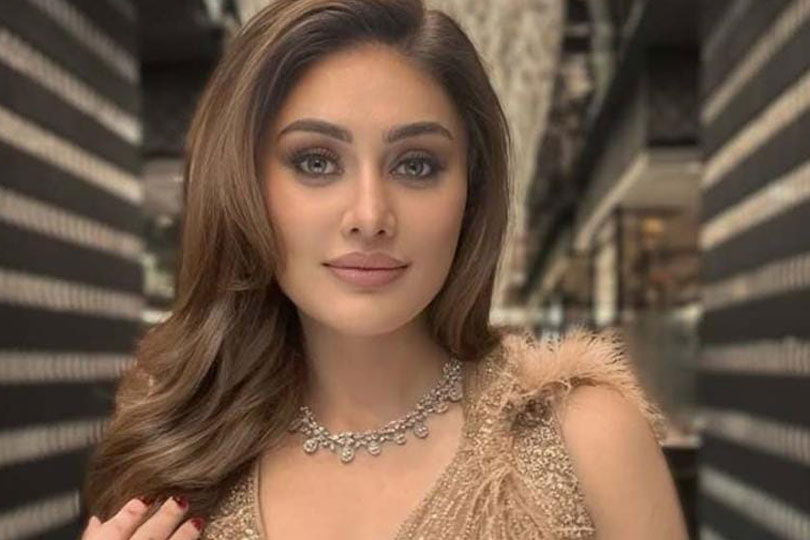 നടിയും മോഡലുമായ ഷെഫാലി ജാരിവാല അന്തരിച്ചു. 